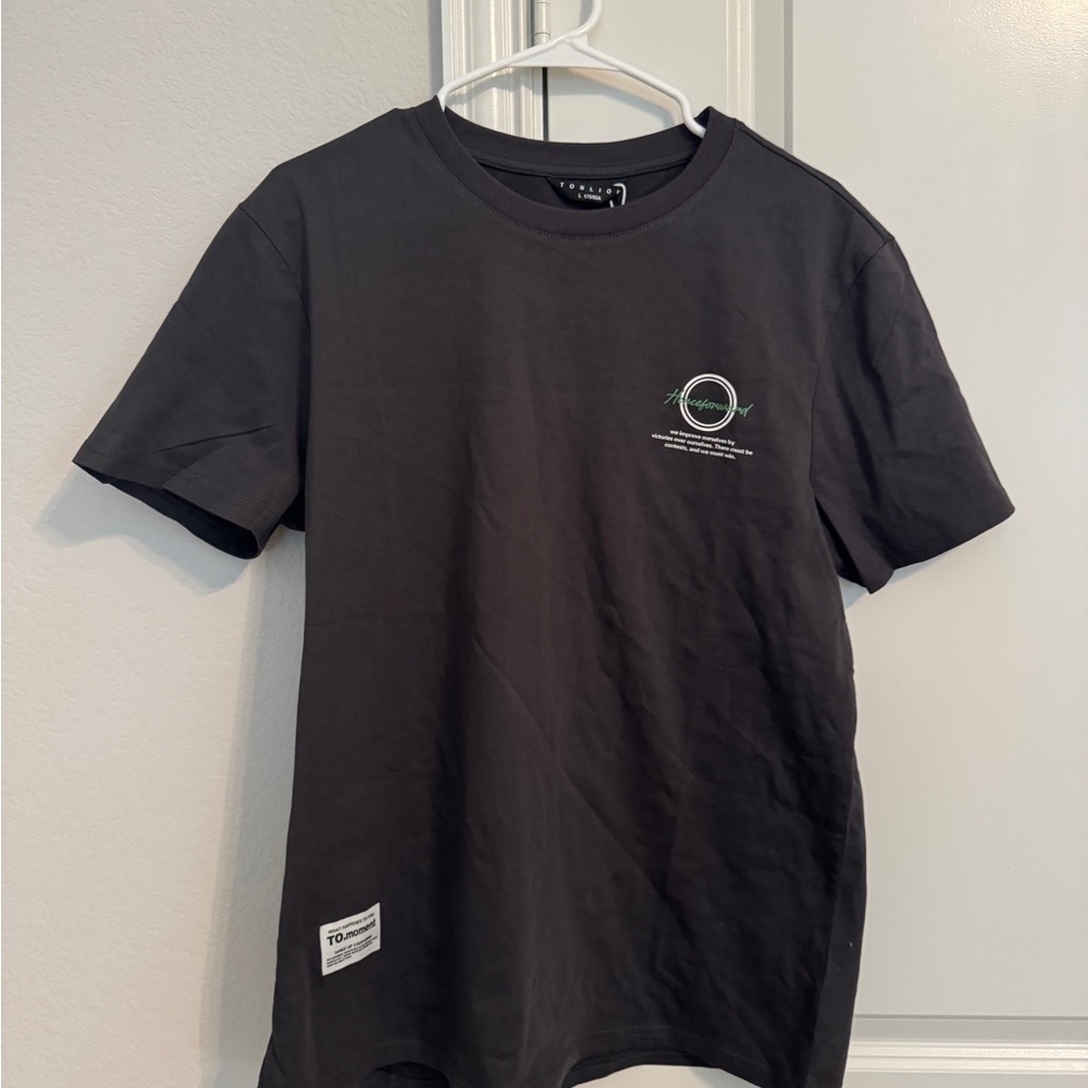 Edward Gibbon T-shirt size M/L women short sleeve top Tonle T-shirt